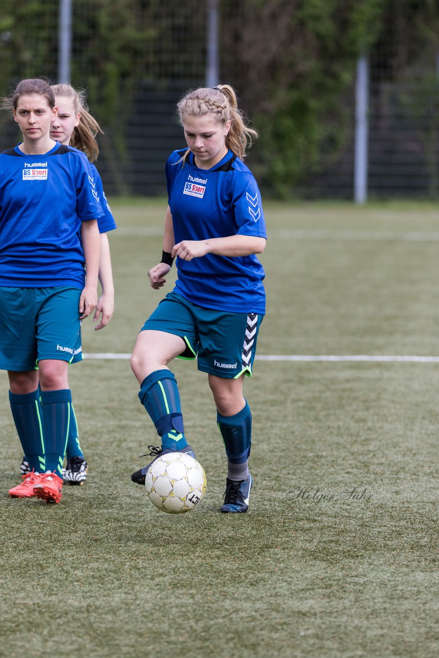 Bild 83 - B-Juniorinnen Pokalfinale VfL Oldesloe - Holstein Kiel : Ergebnis: 0:6